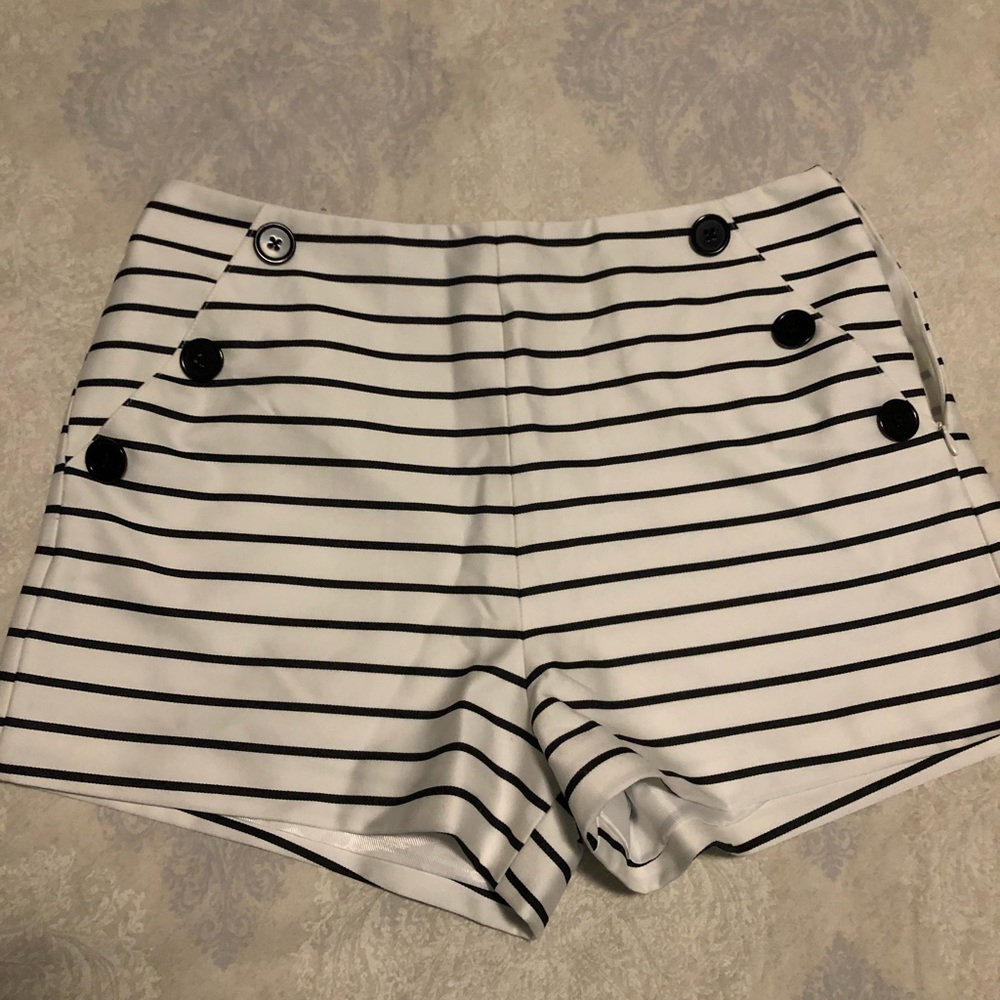 Brand new WO tags sailor shorts from F21.